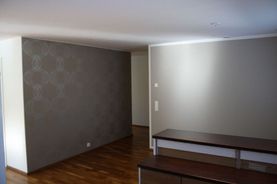 Remontoitu huone asunnossa